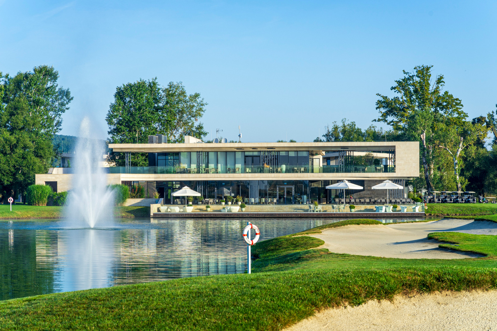 Proč se z golfových resortů stávají oblíbené dovolené i pro ty, kdo golf nehrají 